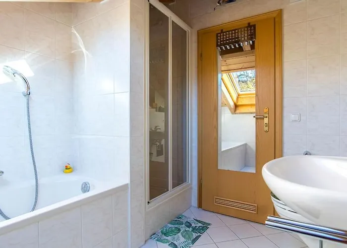 Apartamento Alpenblick Am Weissensee Ruhiges Mit Balkon, Kamin Und Netflix