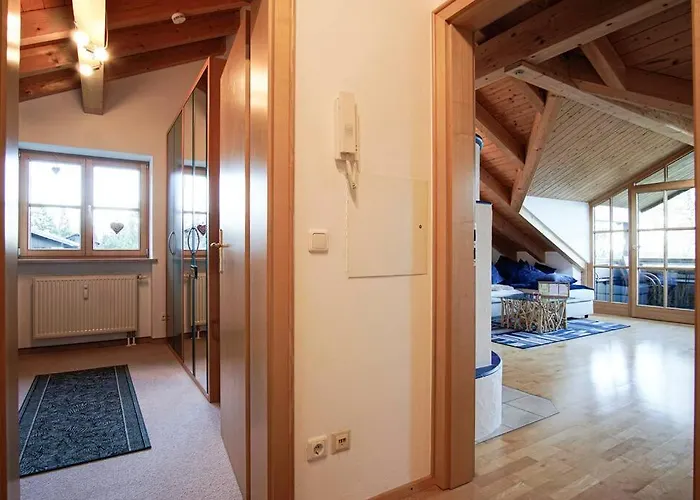 Alpenblick Am Weissensee Ruhiges Mit Balkon, Kamin Und Netflix