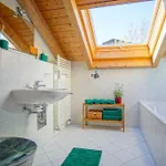 Alpenblick Am Weissensee Ruhiges Mit Balkon, Kamin Und Netflix Apartment Fussen