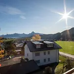 Alpenblick Am Weissensee Ruhiges Mit Balkon, Kamin Und Netflix Apartment