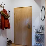 Alpenblick Am Weissensee Ruhiges Mit Balkon, Kamin Und Netflix Apartment