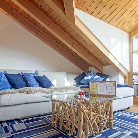 Appartement Luxury Living Near Weissensee +balcony +netflix