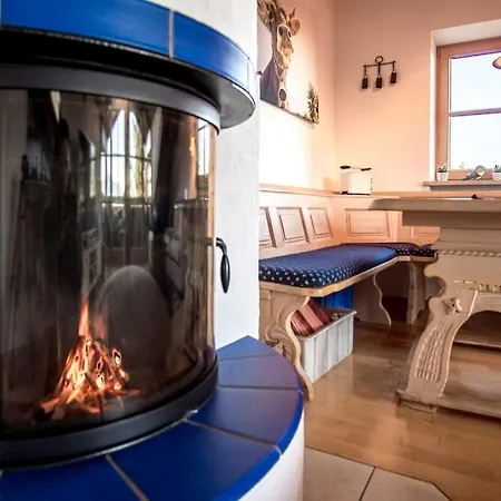 Appartement Luxury Living Near Weissensee +balcony +netflix *