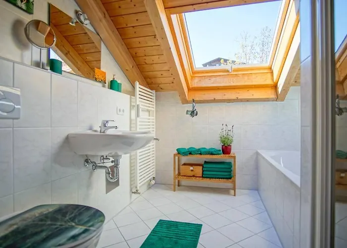 Alpenblick Am Weissensee Ruhiges Mit Balkon, Kamin Und Netflix Appartement Füssen