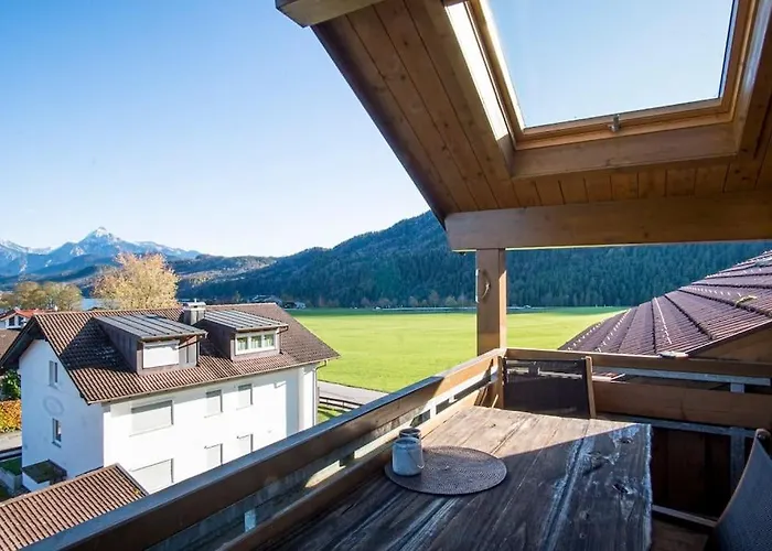 Alpenblick Am Weissensee Ruhiges Mit Balkon, Kamin Und Netflix Appartement *